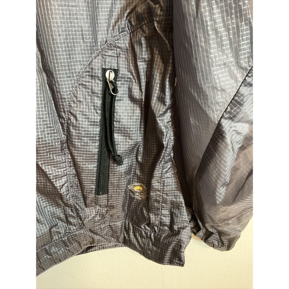 Mountain HardWear Women’s 14 Windbreaker 1/4 Zip Black Nylon Performance - Picture 2 of 10
